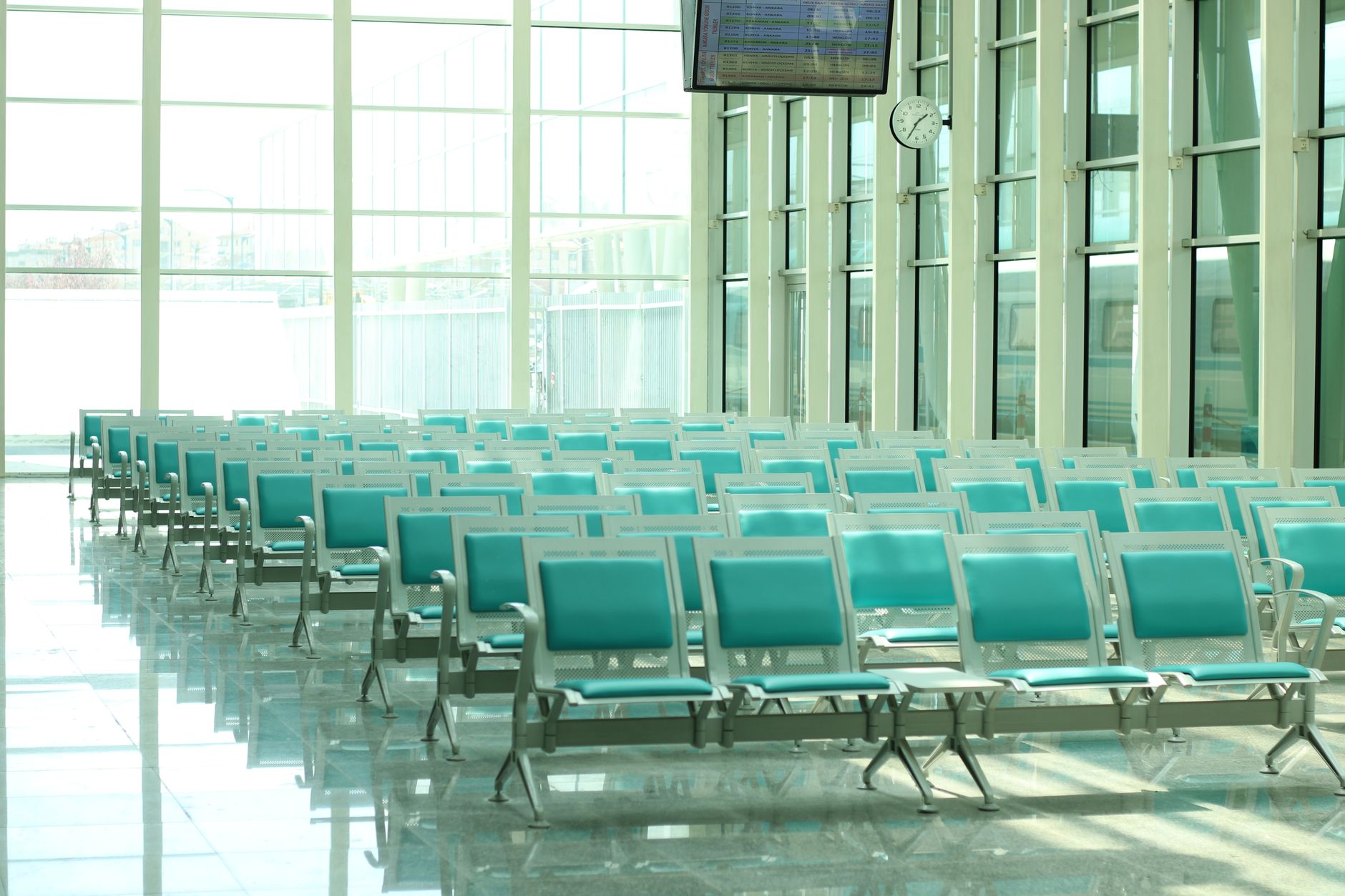 Empty NHS dental waiting room illustrating the NHS dentist shortage UK 2026
